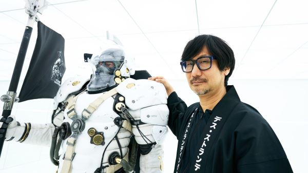 "Ого, реально как Metal Gear": Хидео Кодзима разрешил критикам пройти 30 часов Death Stranding 2 для PlayStation 5 — они в восторге